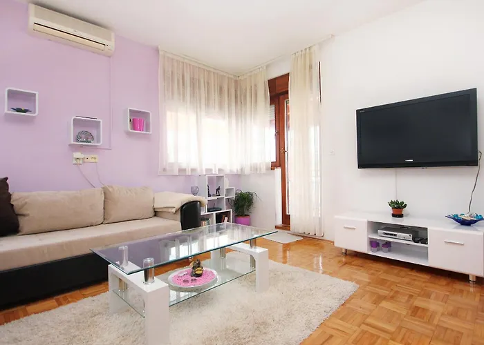 By The Sea Mastrinka, Ciovo - 9447 Apartment *